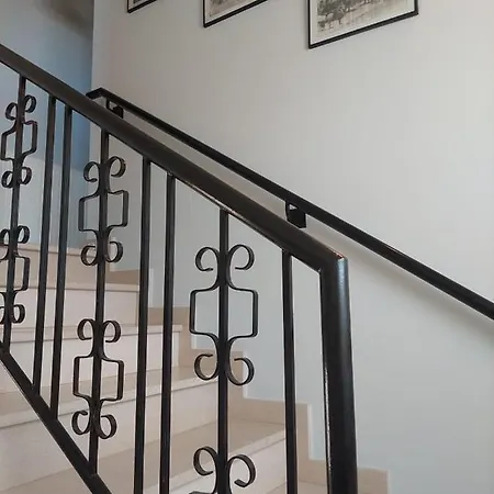 4 Bd Villa By Golden Bay Beach In Pyla