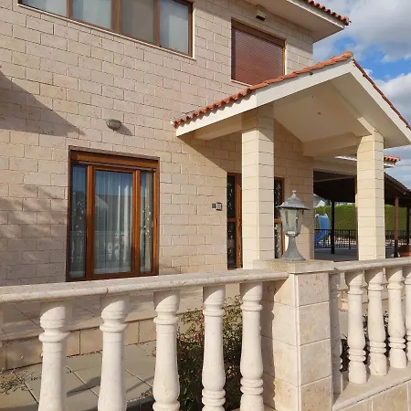 Villa 4 Bd Villa By Golden Bay Beach In Pyla Pyla