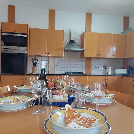 4 Bd Villa By Golden Bay Beach In Pyla Pyla
